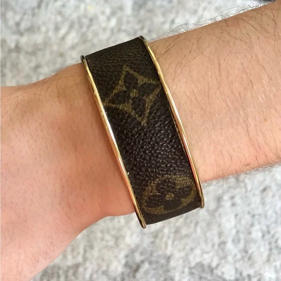 Fashion bracelet LV vibes - Picture 4 of 7
